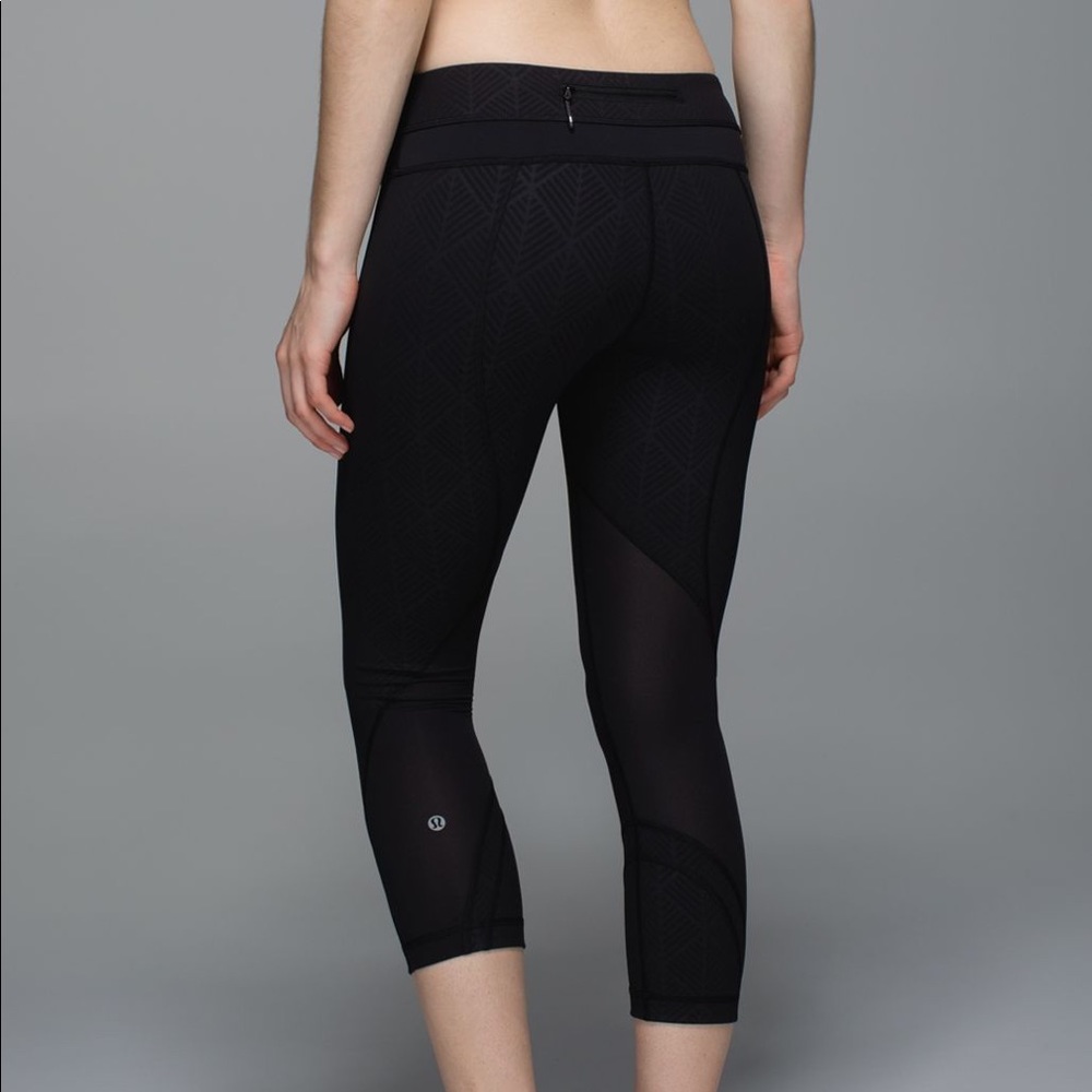 Lululemon Run: Inspire Crop II mesh